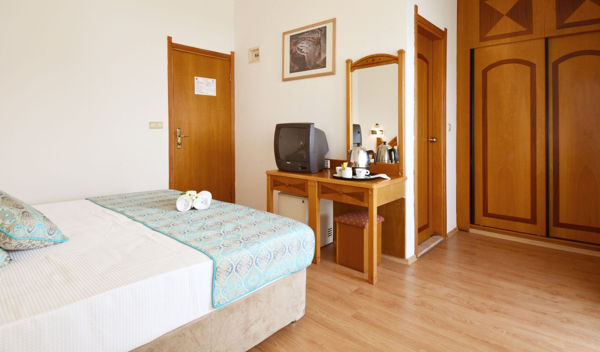 Side Kleopatra Hotel エクステリア 写真